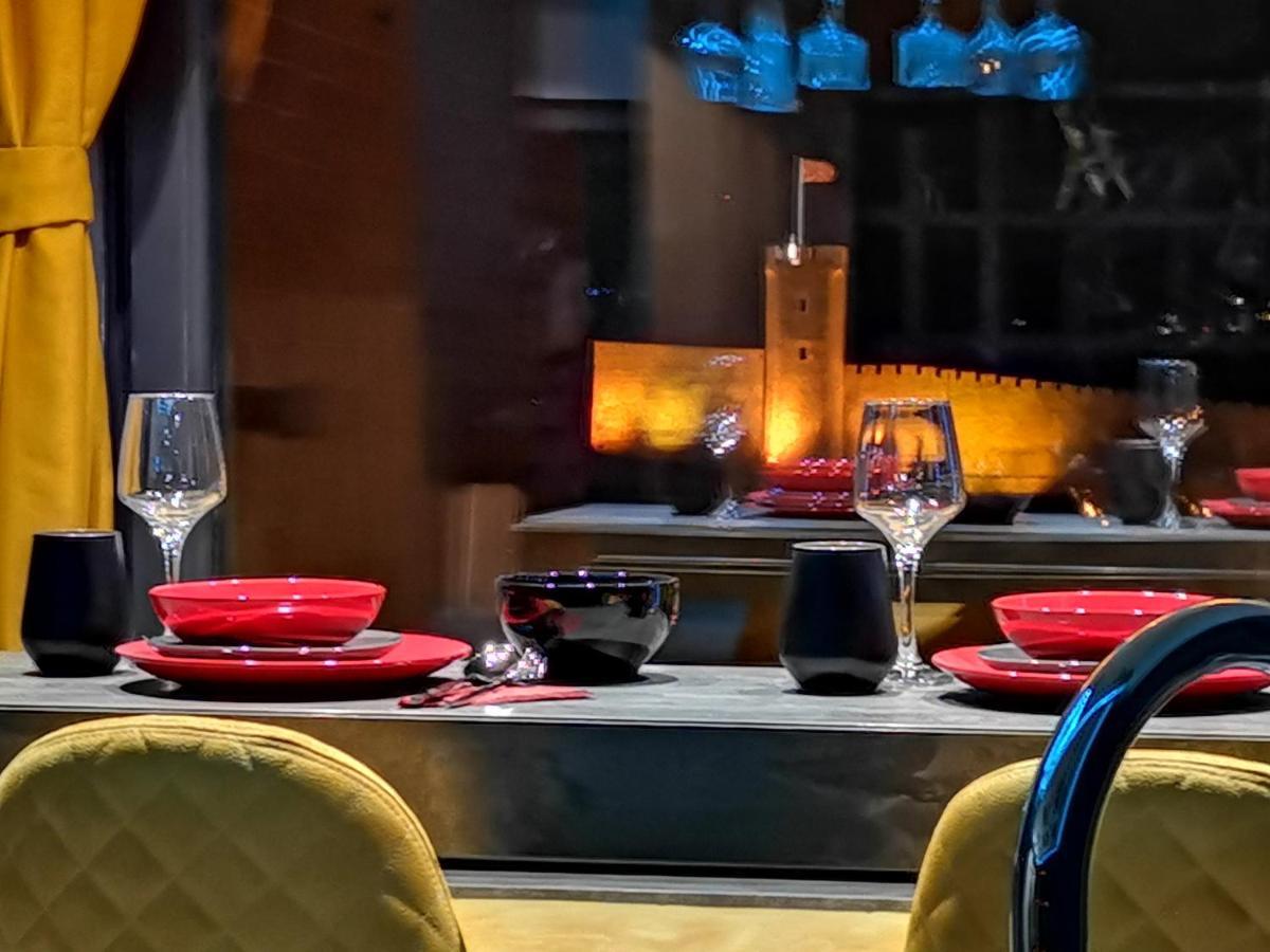Smart Luxury Penthouse Suites - Private Sauna, Hot-Tub, Home Cinema At The Best Location In Σκόπια Εξωτερικό φωτογραφία