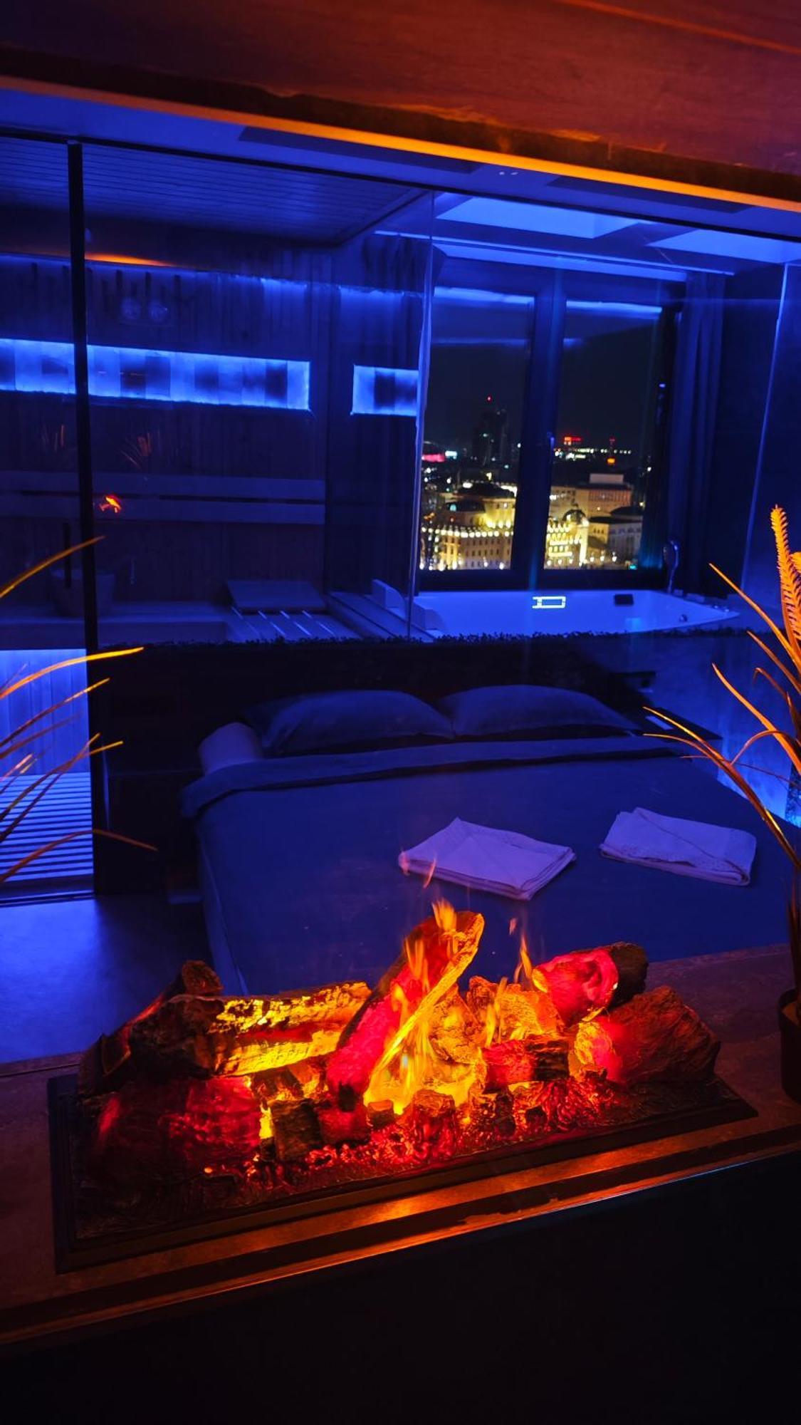 Smart Luxury Penthouse Suites - Private Sauna, Hot-Tub, Home Cinema At The Best Location In Σκόπια Εξωτερικό φωτογραφία
